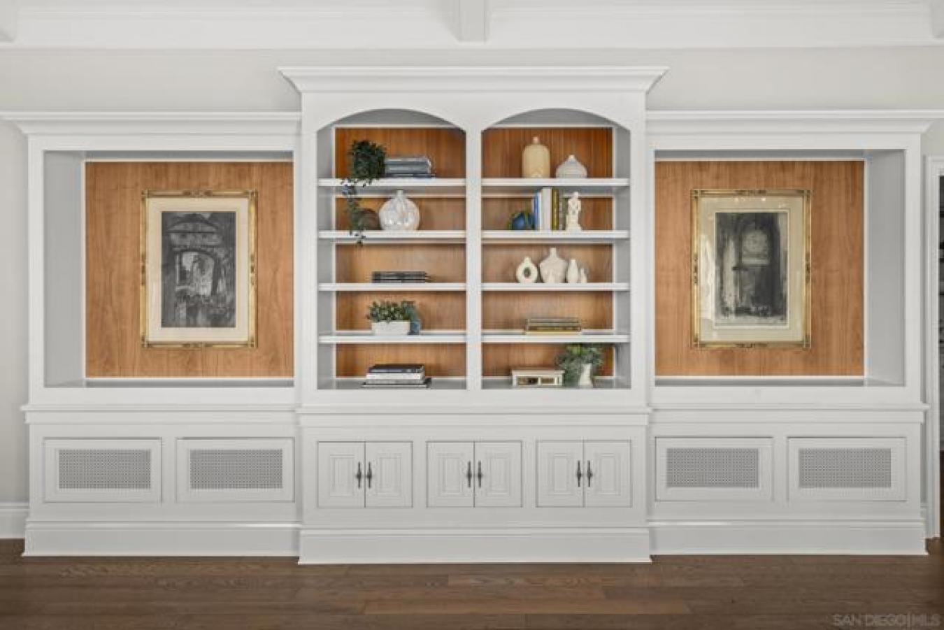 San Diego, San Diego, 92110, United States, 2 Bedrooms Bedrooms, ,2 BathroomsBathrooms,Residential,For Sale,1909024