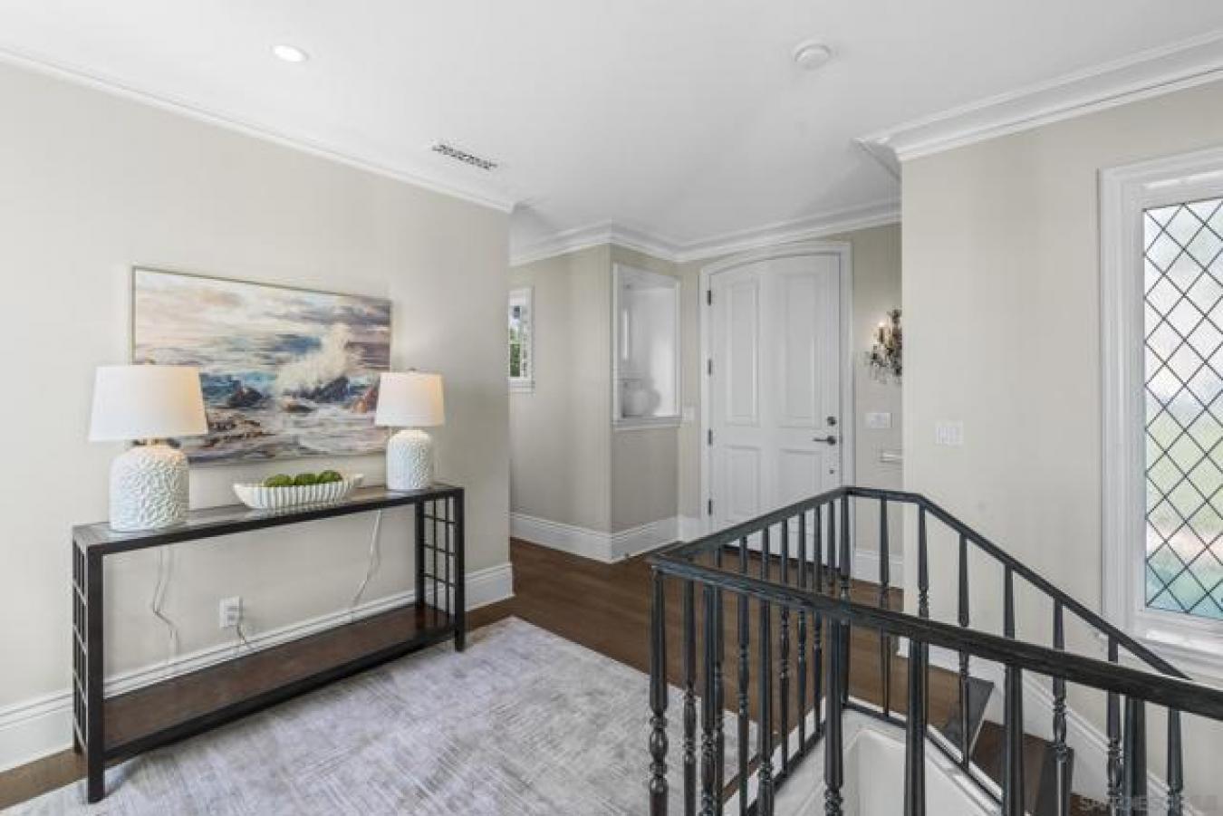 San Diego, San Diego, 92110, United States, 2 Bedrooms Bedrooms, ,2 BathroomsBathrooms,Residential,For Sale,1909024