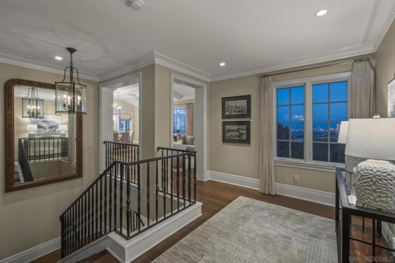 San Diego, San Diego, 92110, United States, 2 Bedrooms Bedrooms, ,2 BathroomsBathrooms,Residential,For Sale,1909024