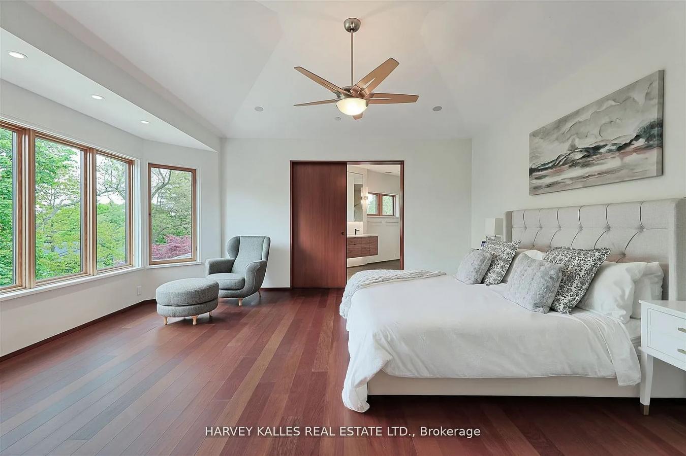 Toronto, ON, m8x2r8, Canada, 5 Bedrooms Bedrooms, ,8 BathroomsBathrooms,Residential,For Sale,1907899