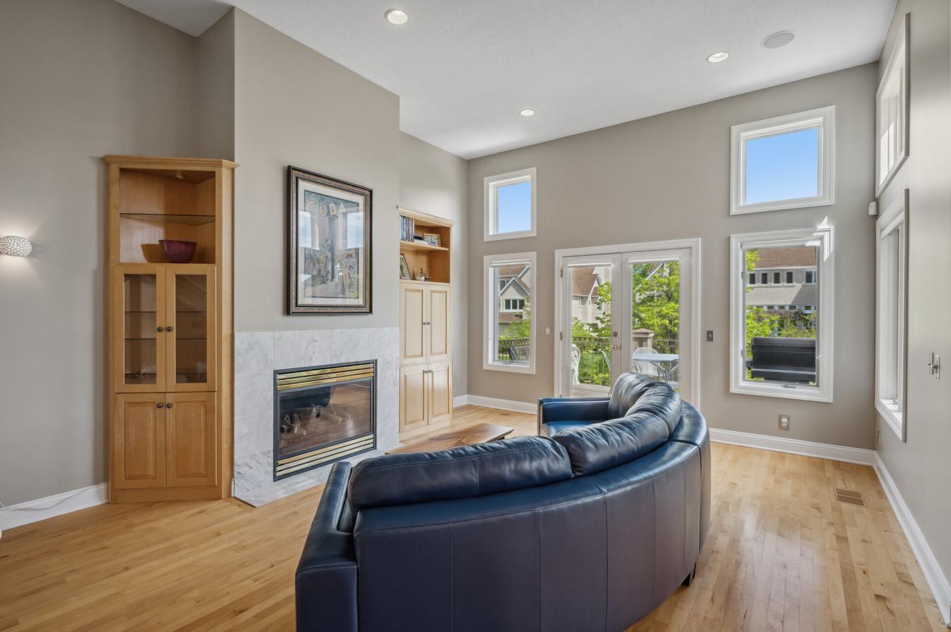Minneapolis, Minnesota, 55401, United States, 4 Bedrooms Bedrooms, ,3 BathroomsBathrooms,Residential,For Sale,1907898