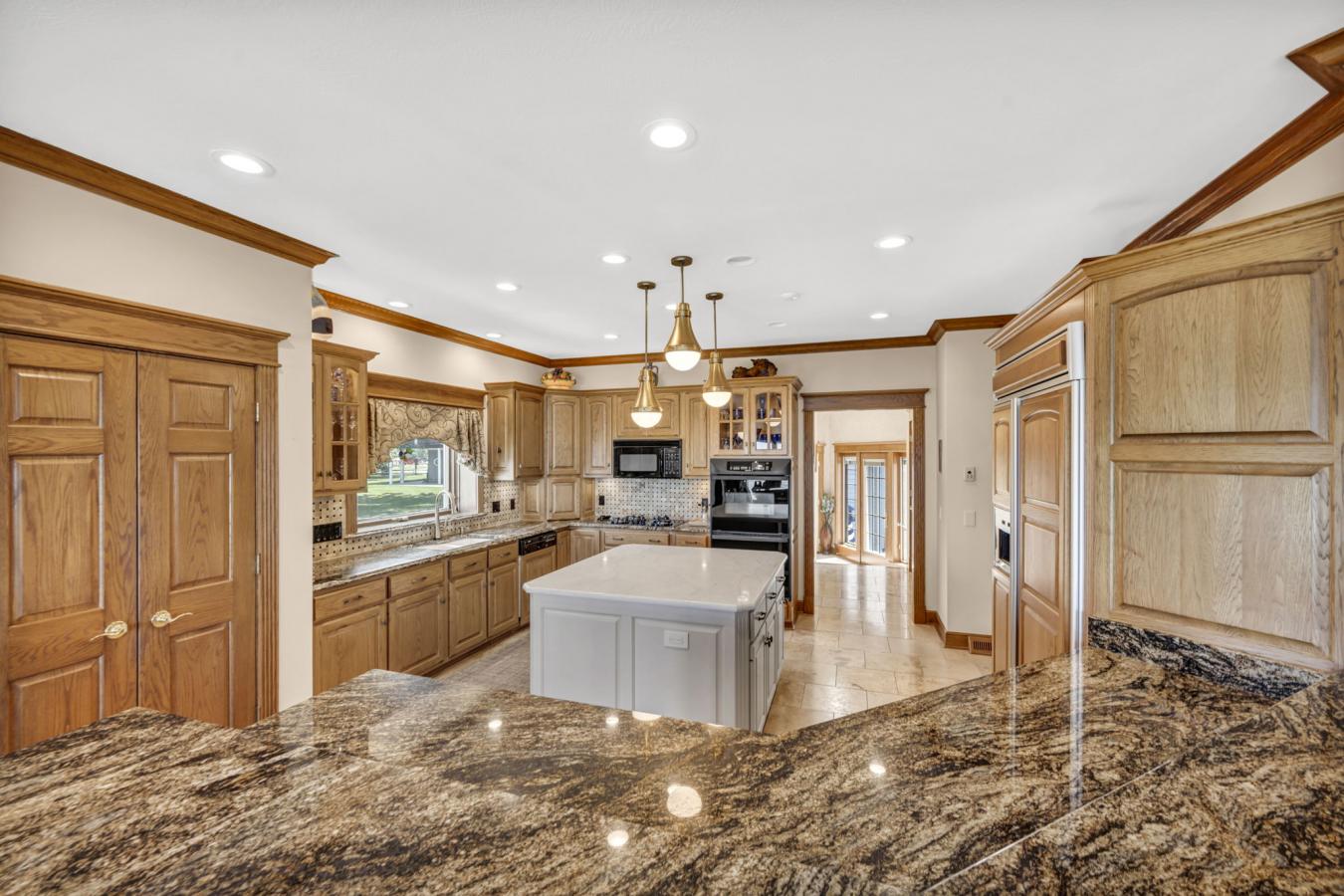 Mentor, Ohio, 44060, United States, 6 Bedrooms Bedrooms, ,5 BathroomsBathrooms,Residential,For Sale,1992788