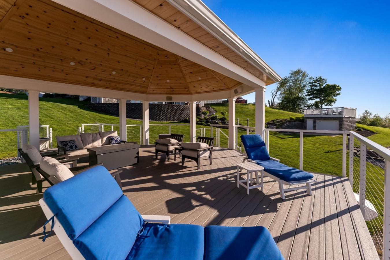 Mentor, Ohio, 44060, United States, 6 Bedrooms Bedrooms, ,5 BathroomsBathrooms,Residential,For Sale,1992788