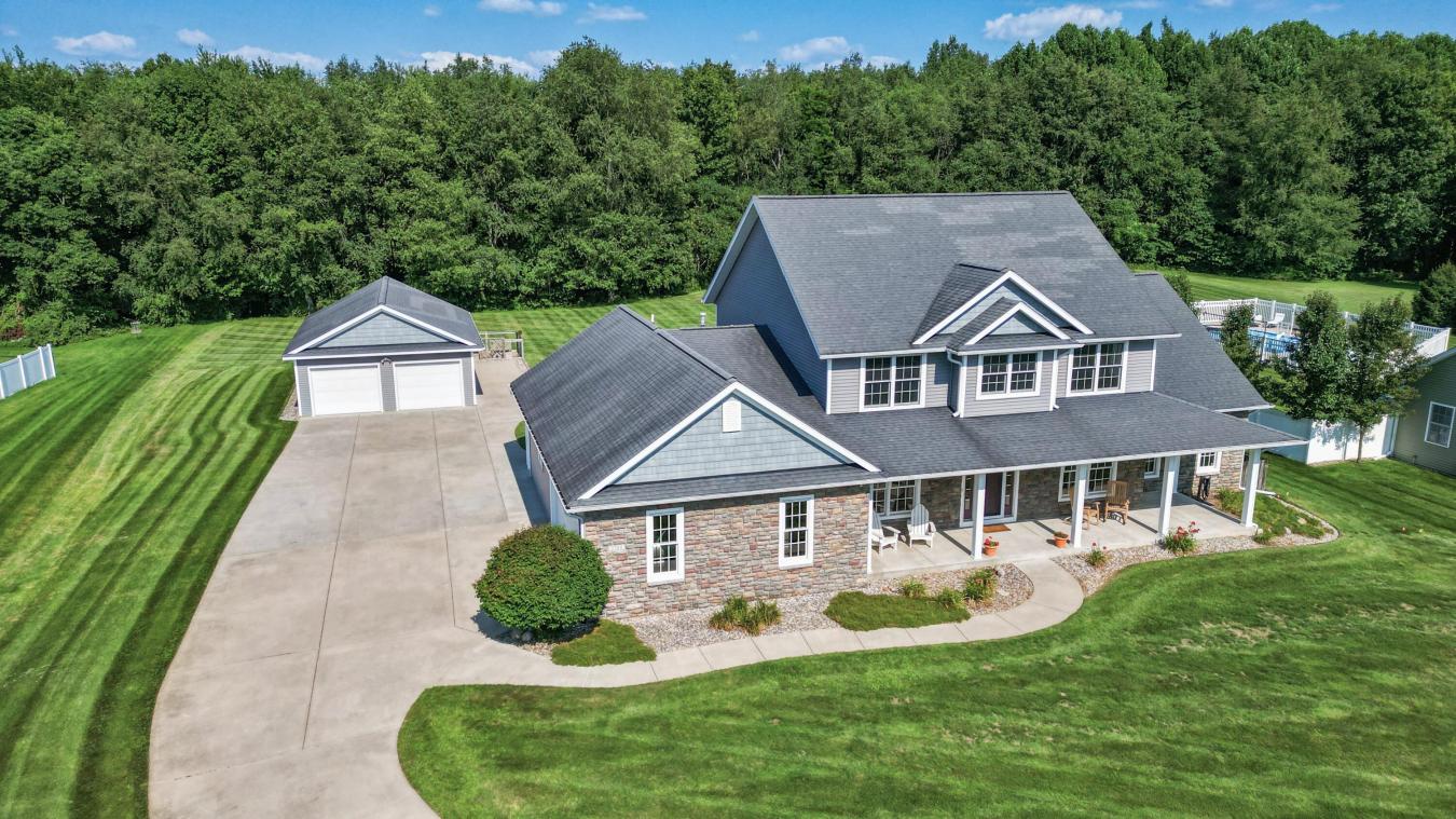 Kalamazoo, Kalamazoo, 49009, United States, 5 Bedrooms Bedrooms, ,3 BathroomsBathrooms,Residential,For Sale,1909011