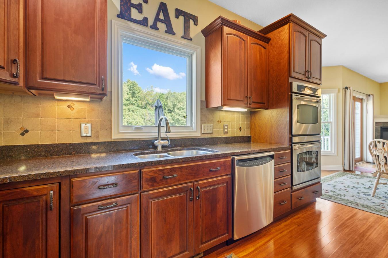 Kalamazoo, Kalamazoo, 49009, United States, 5 Bedrooms Bedrooms, ,3 BathroomsBathrooms,Residential,For Sale,1909011