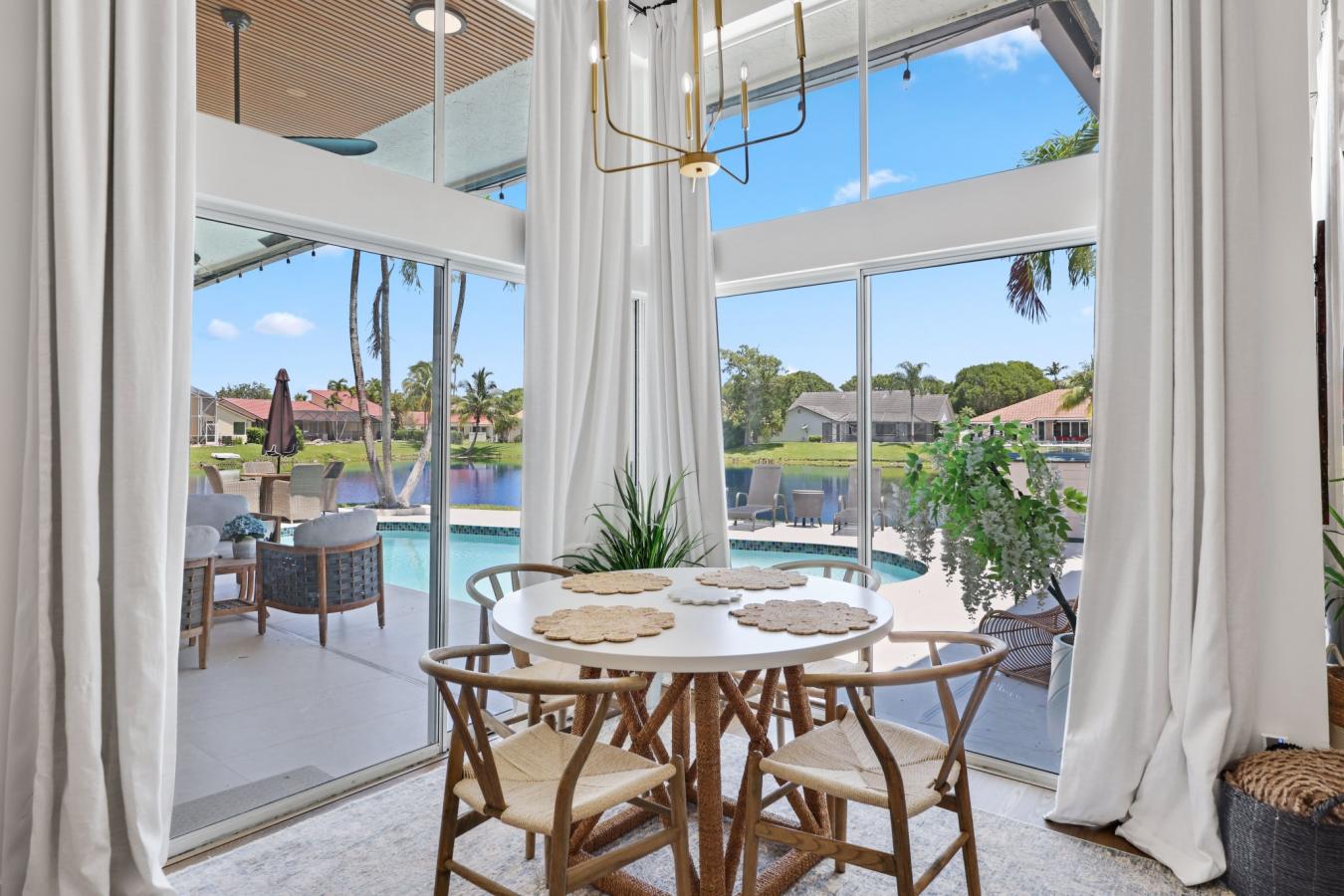 Coral Springs, Broward, 33076, United States, 5 Bedrooms Bedrooms, ,3 BathroomsBathrooms,Residential,For Sale,1909010