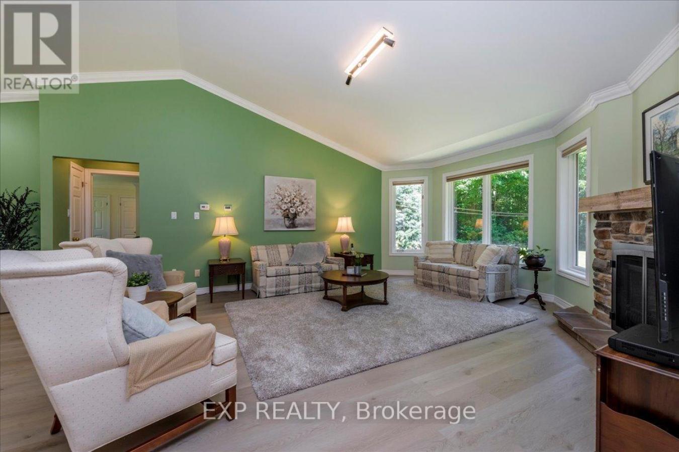 Penetanguishene, ON, L9M1Z6, Canada, ,Residential,For Sale,1909009