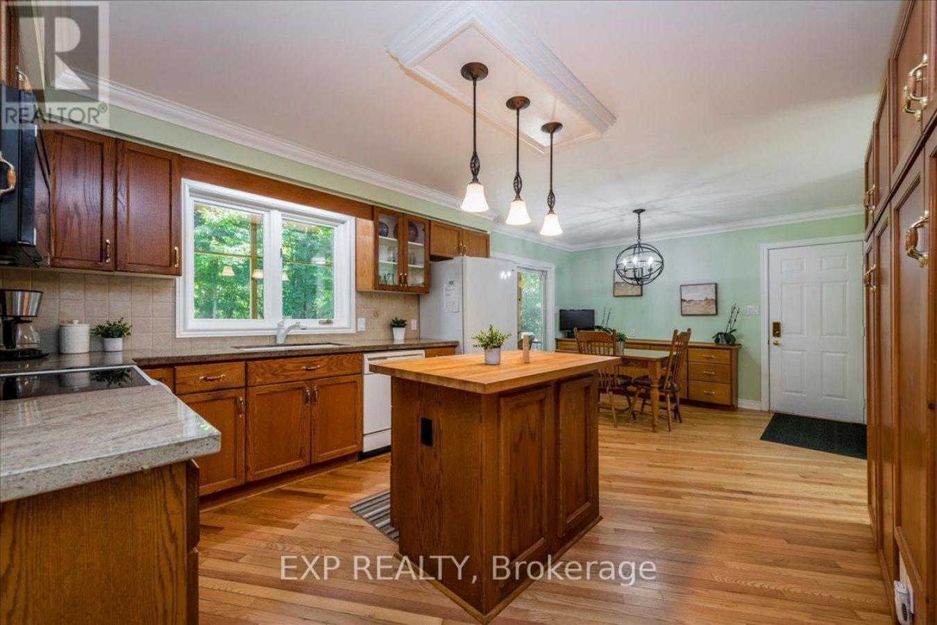 Penetanguishene, ON, L9M1Z6, Canada, ,Residential,For Sale,1909009