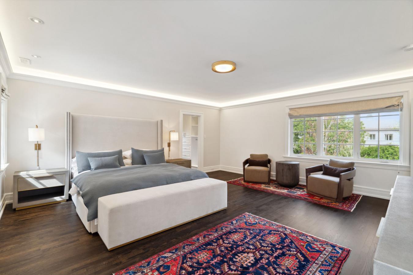 Toronto, ON, M3B 1Z8, Canada, ,7 BathroomsBathrooms,Residential,For Sale,1909008