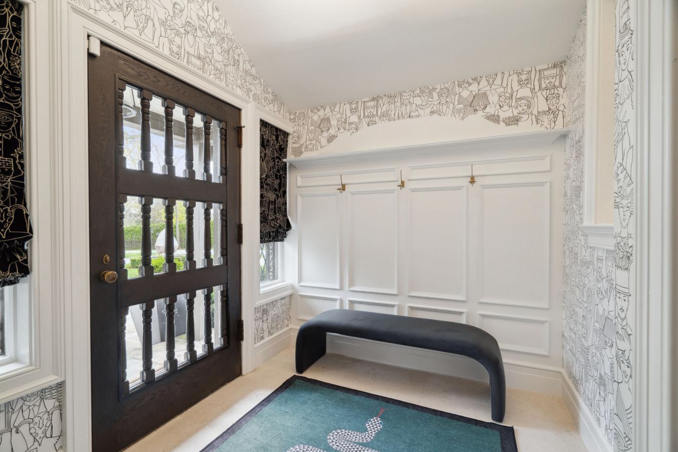 Toronto, ON, M3B 1Z8, Canada, ,7 BathroomsBathrooms,Residential,For Sale,1909008