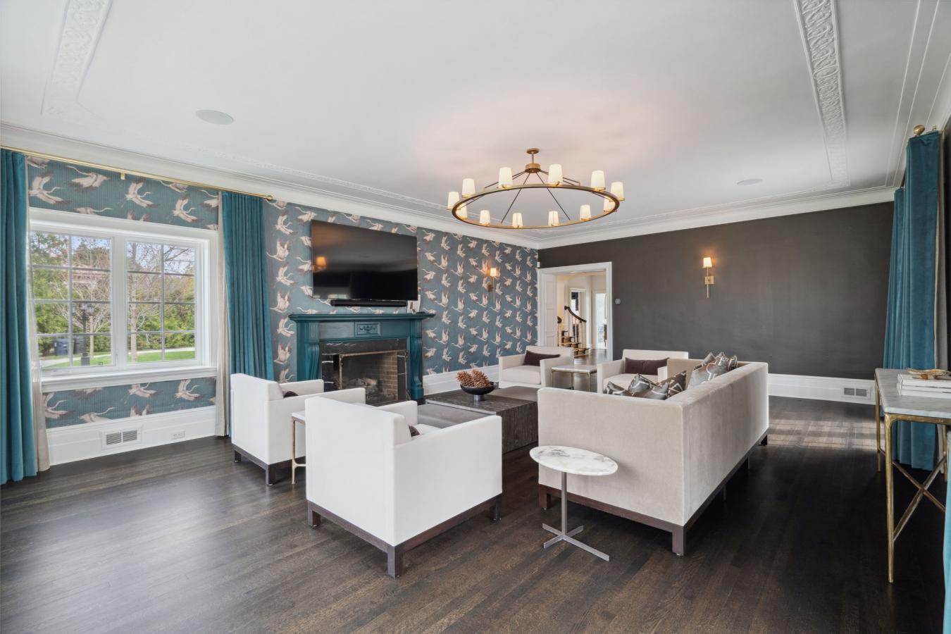 Toronto, ON, M3B 1Z8, Canada, ,7 BathroomsBathrooms,Residential,For Sale,1909008