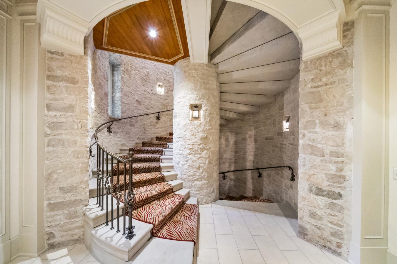 Toronto, ON, M3C 2P1, Canada, 8 Bedrooms Bedrooms, ,11 BathroomsBathrooms,Residential,For Sale,1909002
