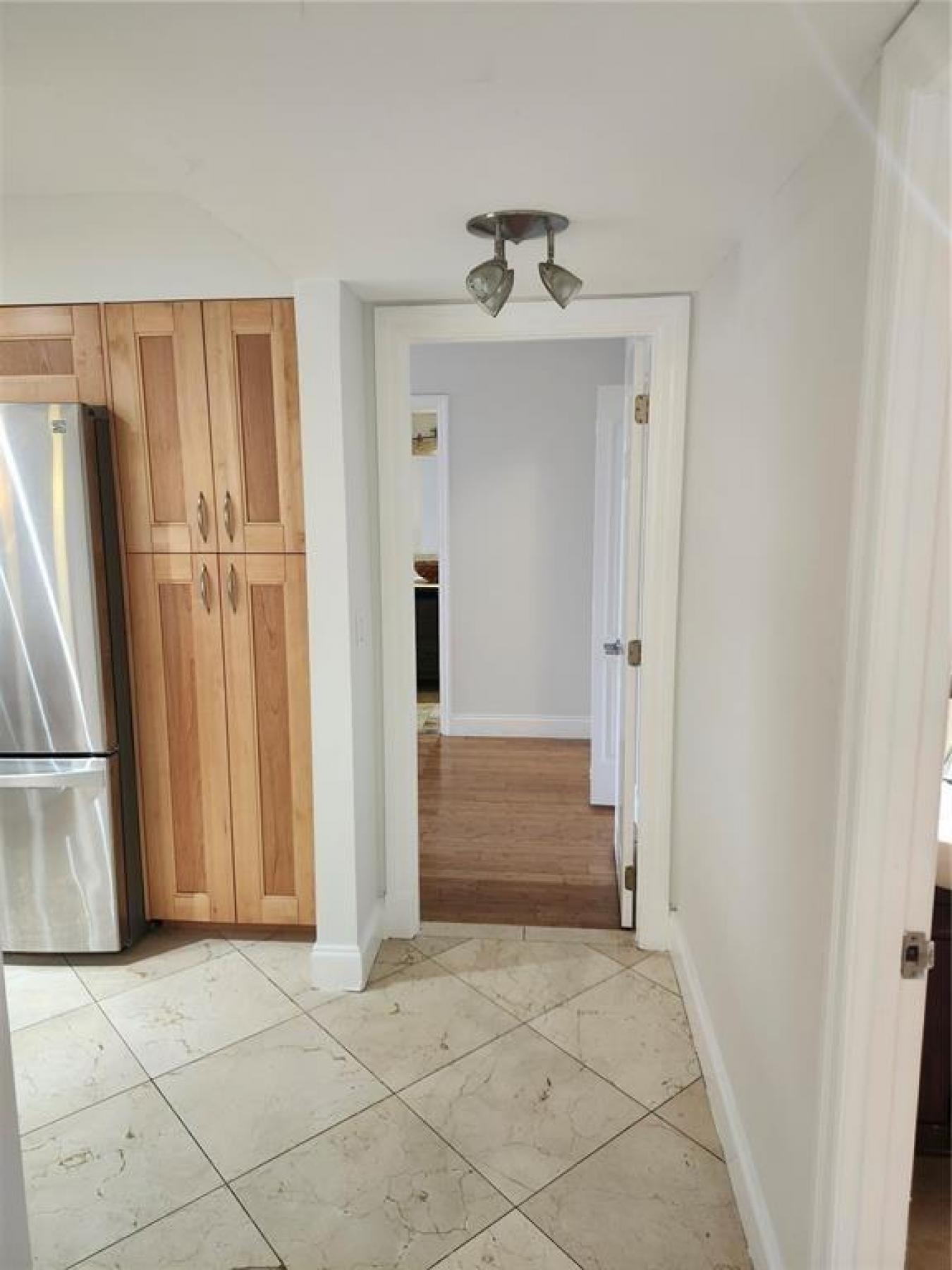 400 Leslie Drive 402, Hallandale Beach, Broward, 33009, United States, 1 Bedroom Bedrooms, ,1 BathroomBathrooms,Residential,For Sale,400 Leslie Drive 402,F10507664