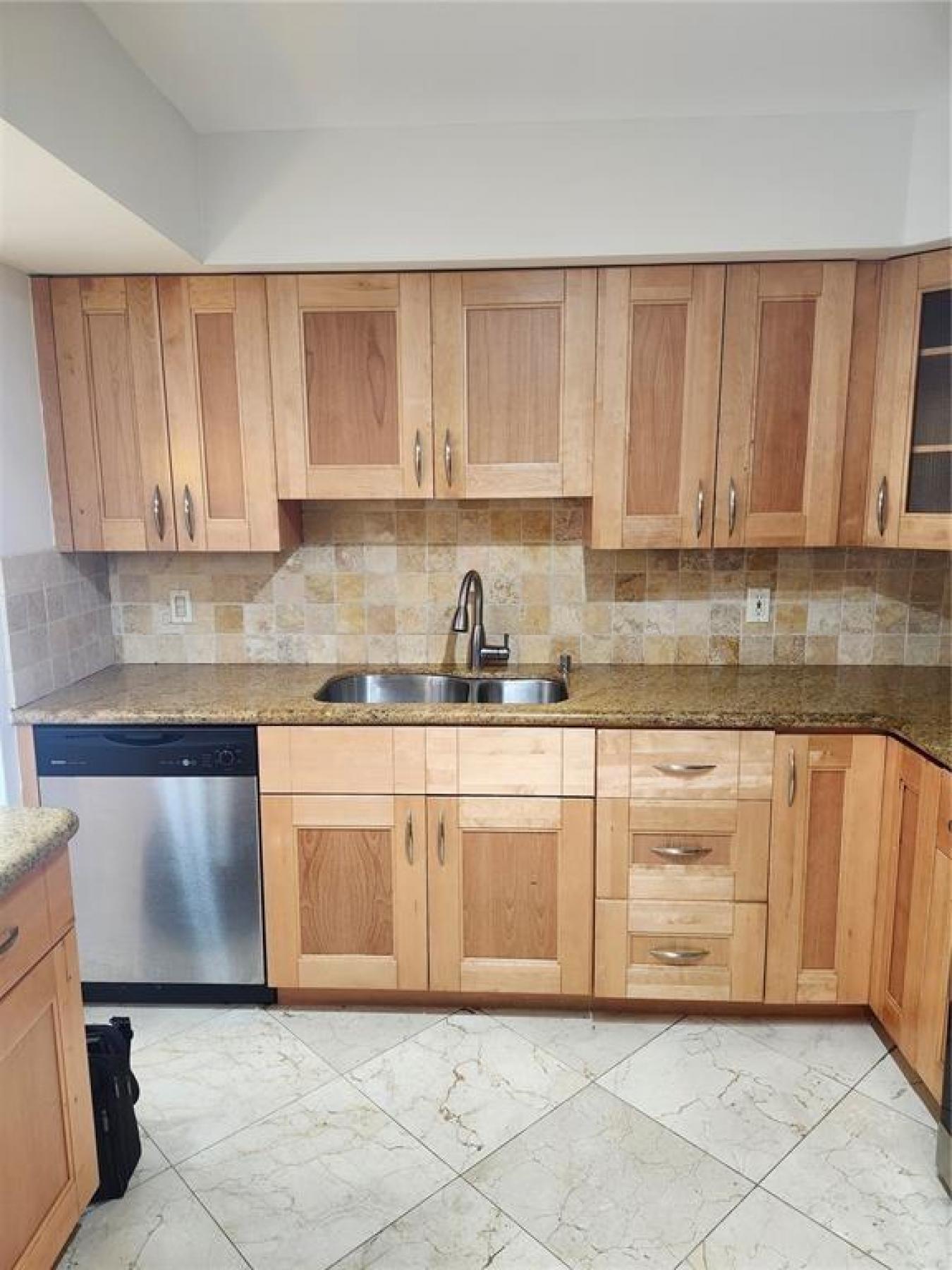 400 Leslie Drive 402, Hallandale Beach, Broward, 33009, United States, 1 Bedroom Bedrooms, ,1 BathroomBathrooms,Residential,For Sale,400 Leslie Drive 402,F10507664