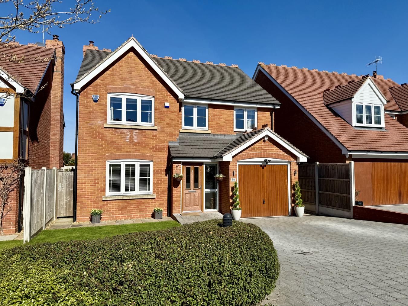 Hagley, Worcestershire, DY9 0AL, United Kingdom, 4 Bedrooms Bedrooms, ,2 BathroomsBathrooms,Residential,For Sale,1908998 Hagley, Worcestershire, DY9 0AL, United Kingdom, 4 Bedrooms Bedrooms, ,2 BathroomsBathrooms,Residential,For Sale,1908998