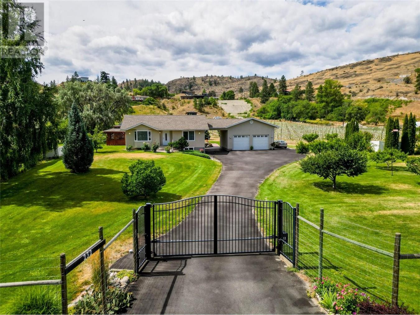 Kaleden, BC, V0H 1K0, Canada, 3 Bedrooms Bedrooms, ,3 BathroomsBathrooms,Residential,For Sale,1908992 Kaleden, BC, V0H 1K0, Canada, 3 Bedrooms Bedrooms, ,3 BathroomsBathrooms,Residential,For Sale,1908992