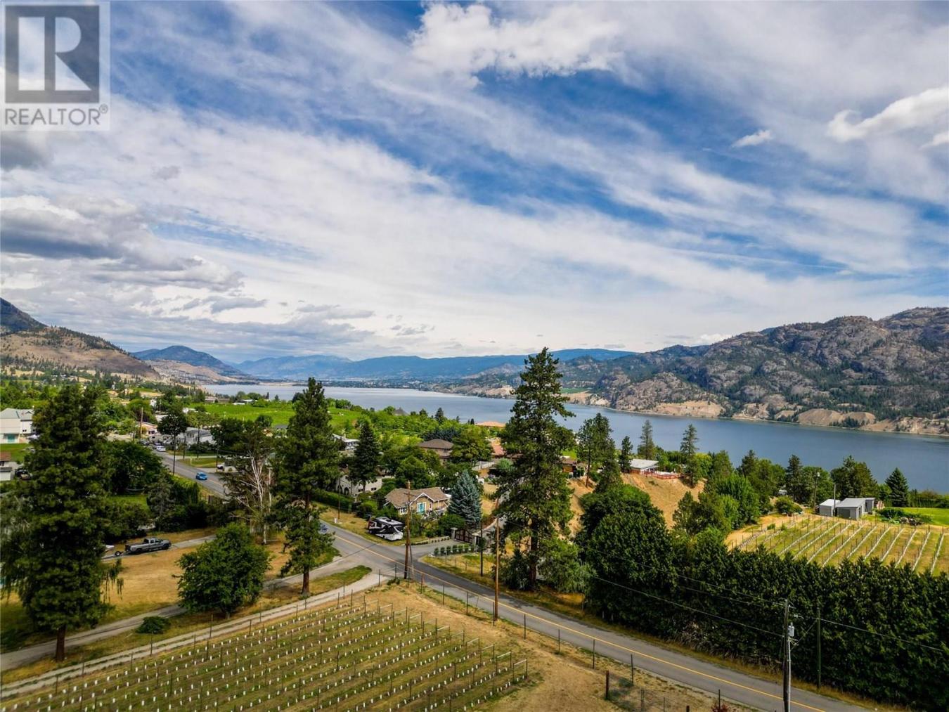 Kaleden, BC, V0H 1K0, Canada, 3 Bedrooms Bedrooms, ,3 BathroomsBathrooms,Residential,For Sale,1908992