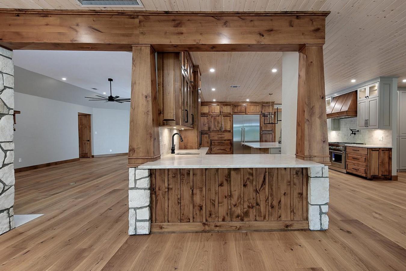 Spring, Montgomery, 77380, United States, 4 Bedrooms Bedrooms, ,5 BathroomsBathrooms,Residential,For Sale,1908991