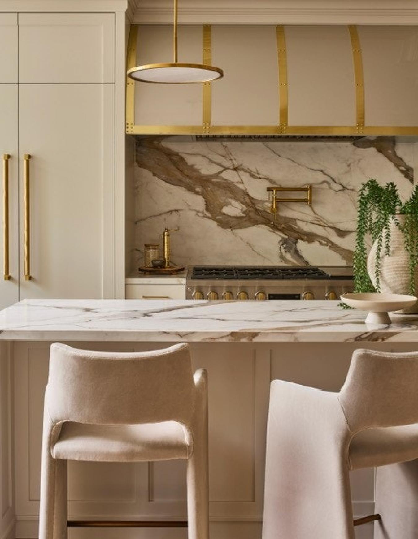 Montclair, New Jersey, 07043, United States, 6 Bedrooms Bedrooms, ,8 BathroomsBathrooms,Residential,For Sale,1964434