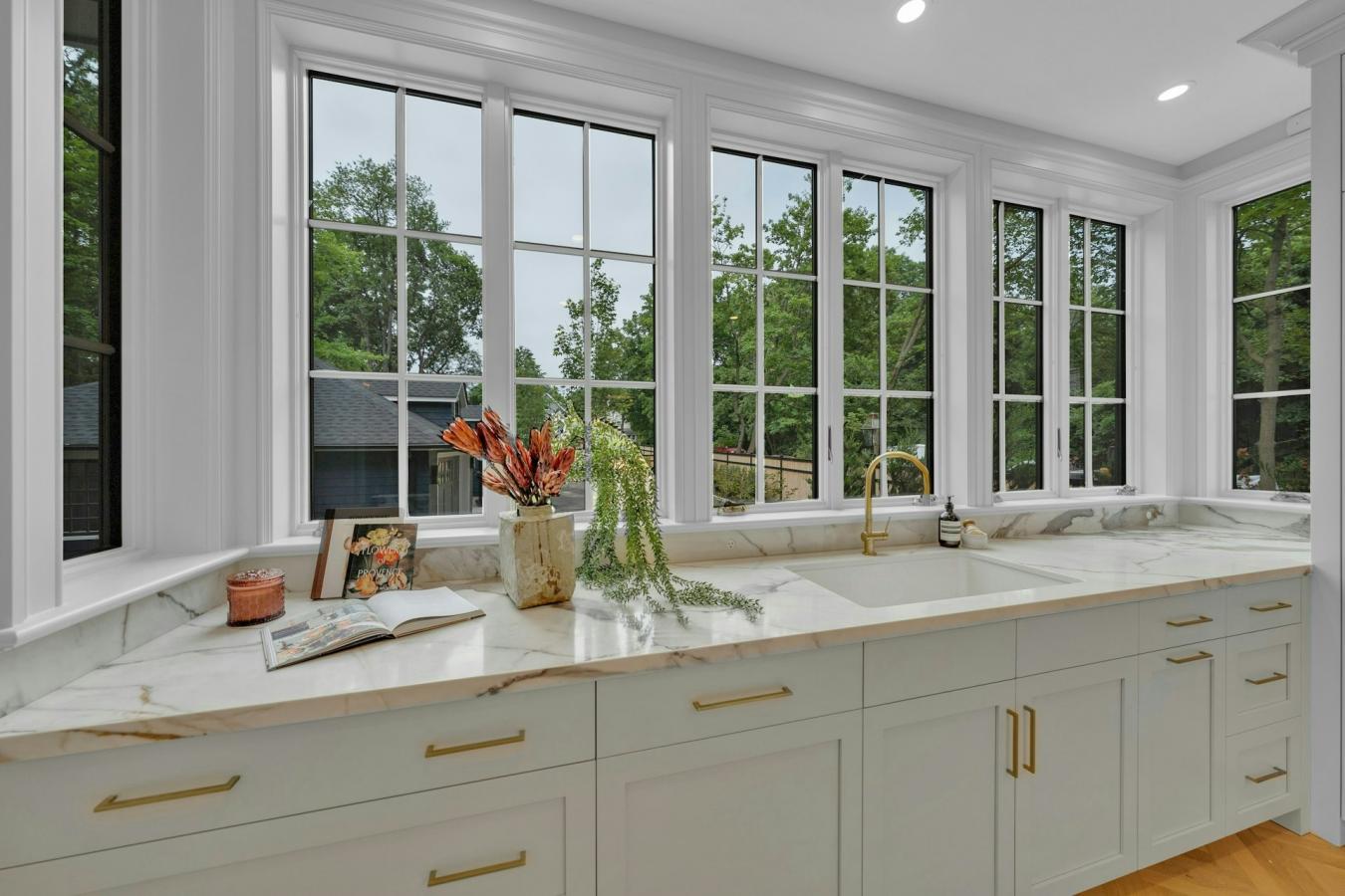 Montclair, New Jersey, 07043, United States, 6 Bedrooms Bedrooms, ,8 BathroomsBathrooms,Residential,For Sale,1964434