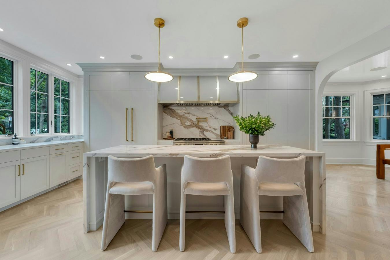 Montclair, New Jersey, 07043, United States, 6 Bedrooms Bedrooms, ,8 BathroomsBathrooms,Residential,For Sale,1964434