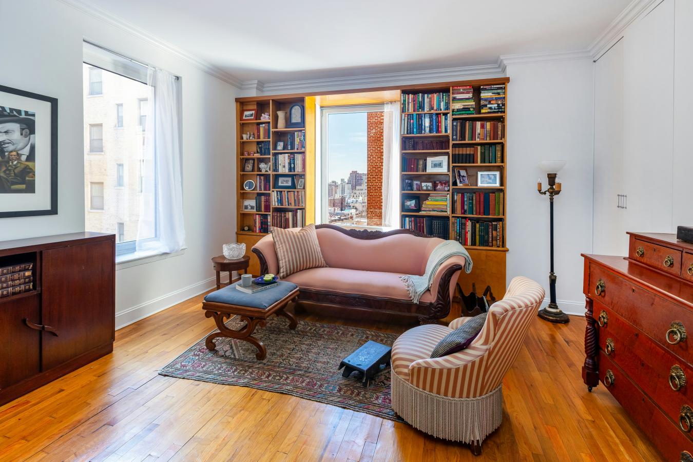 New York, New York, 10024, United States, 3 Bedrooms Bedrooms, ,2 BathroomsBathrooms,Residential,For Sale,1908984
