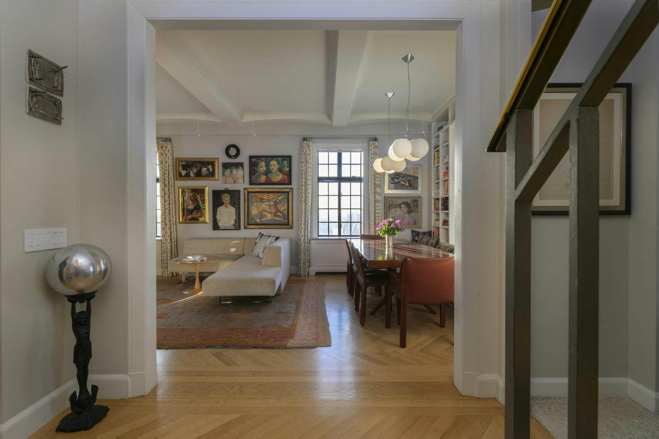 New York, New York, 10023, United States, 3 Bedrooms Bedrooms, ,2 BathroomsBathrooms,Residential,For Sale,1908983