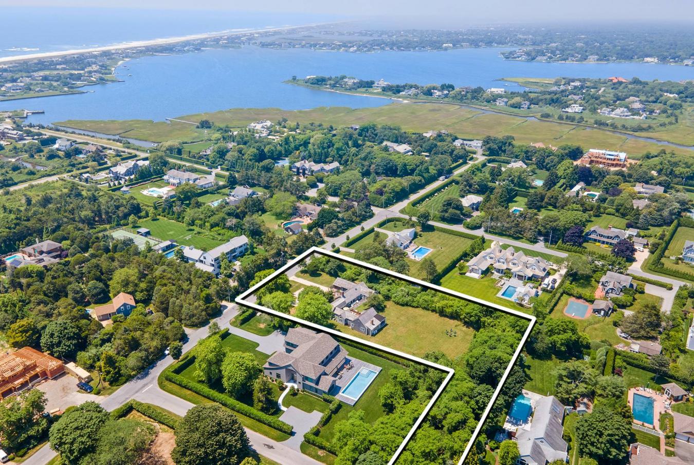 Village of Quogue, New York, 11959, United States, 5 Bedrooms Bedrooms, ,4 BathroomsBathrooms,Residential,For Sale,1908981