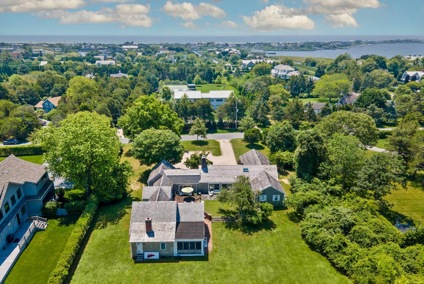 Village of Quogue, New York, 11959, United States, 5 Bedrooms Bedrooms, ,4 BathroomsBathrooms,Residential,For Sale,1908981
