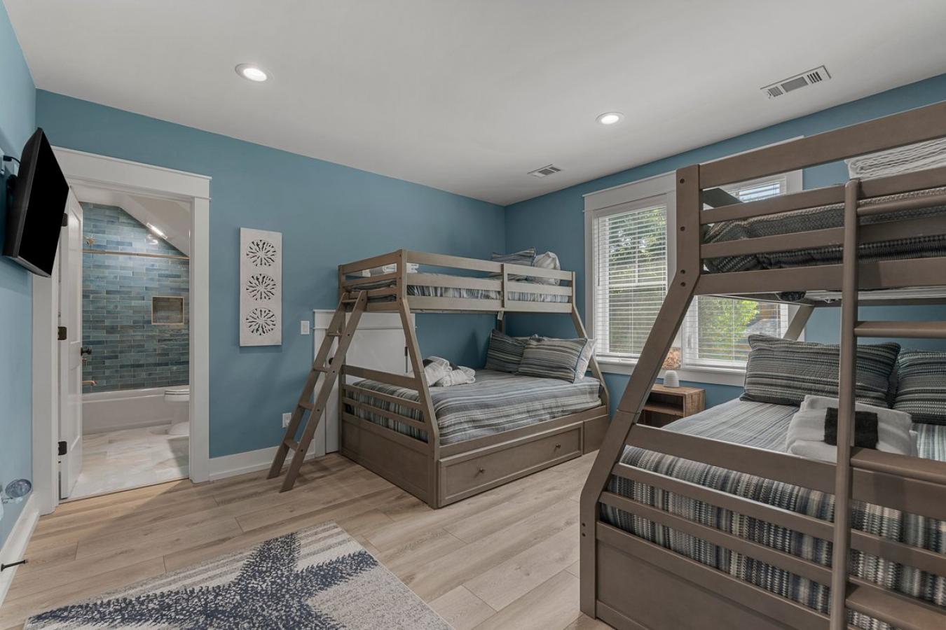 Hilton Head Island, Beaufort County, 29928, United States, 4 Bedrooms Bedrooms, ,4 BathroomsBathrooms,Residential,For Sale,1908974