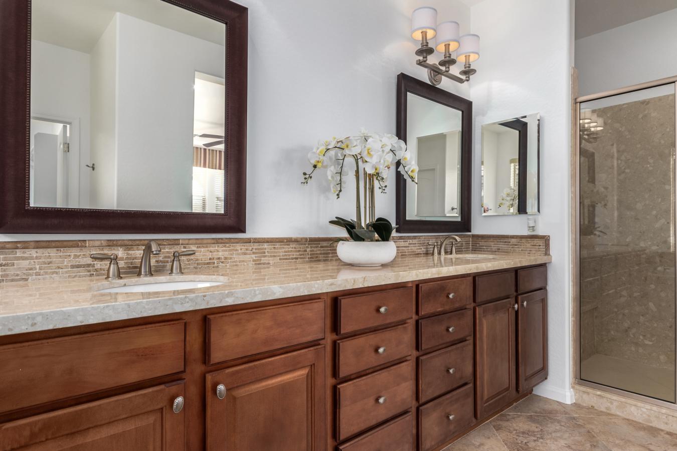 Cave Creek, Arizona (AZ), 85331, United States, 2 Bedrooms Bedrooms, ,2 BathroomsBathrooms,Residential,For Sale,1909775