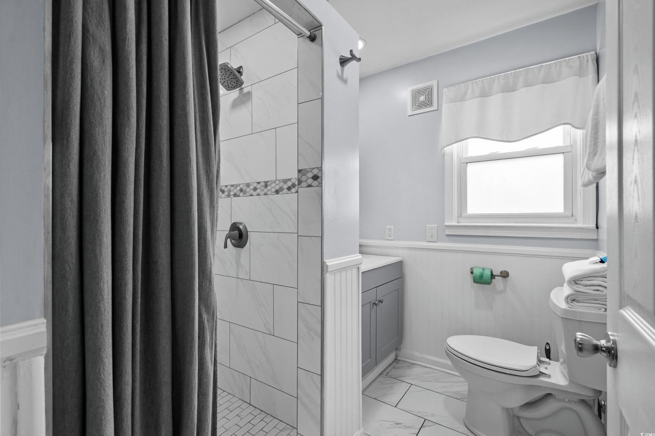 North Myrtle Beach, Horry, 29582, United States, 8 Bedrooms Bedrooms, ,5 BathroomsBathrooms,Residential,For Sale,1909774