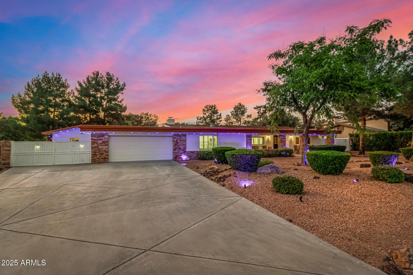 Phoenix, Maricopa, 85023, United States, 4 Bedrooms Bedrooms, ,4 BathroomsBathrooms,Residential,For Sale,1909772 Phoenix, Maricopa, 85023, United States, 4 Bedrooms Bedrooms, ,4 BathroomsBathrooms,Residential,For Sale,1909772