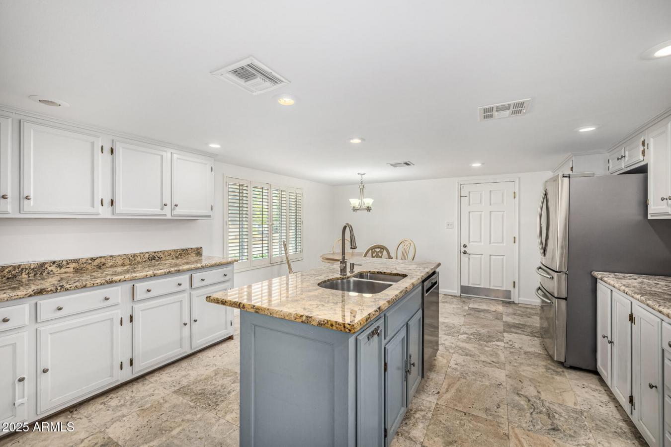 Phoenix, Maricopa, 85023, United States, 4 Bedrooms Bedrooms, ,4 BathroomsBathrooms,Residential,For Sale,1909772