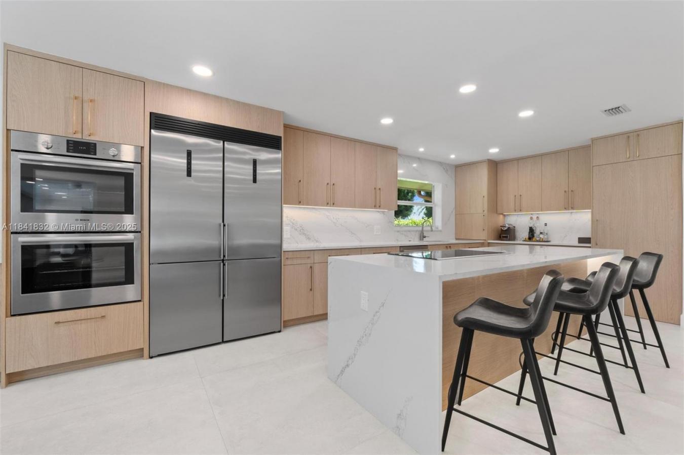 DELRAY BEACH, Palm Beach County, 33445, United States, 5 Bedrooms Bedrooms, ,4 BathroomsBathrooms,Residential,For Sale,1908972