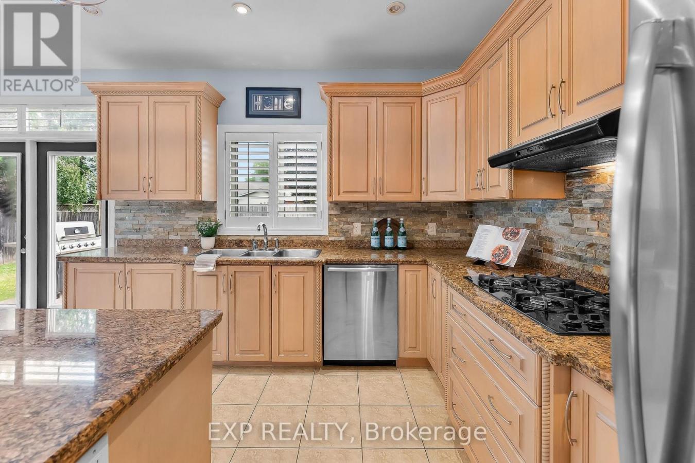 Niagara Falls, Ontario (ON), L2H2Z3, Canada, 4 Bedrooms Bedrooms, ,2 BathroomsBathrooms,Residential,For Sale,1909769