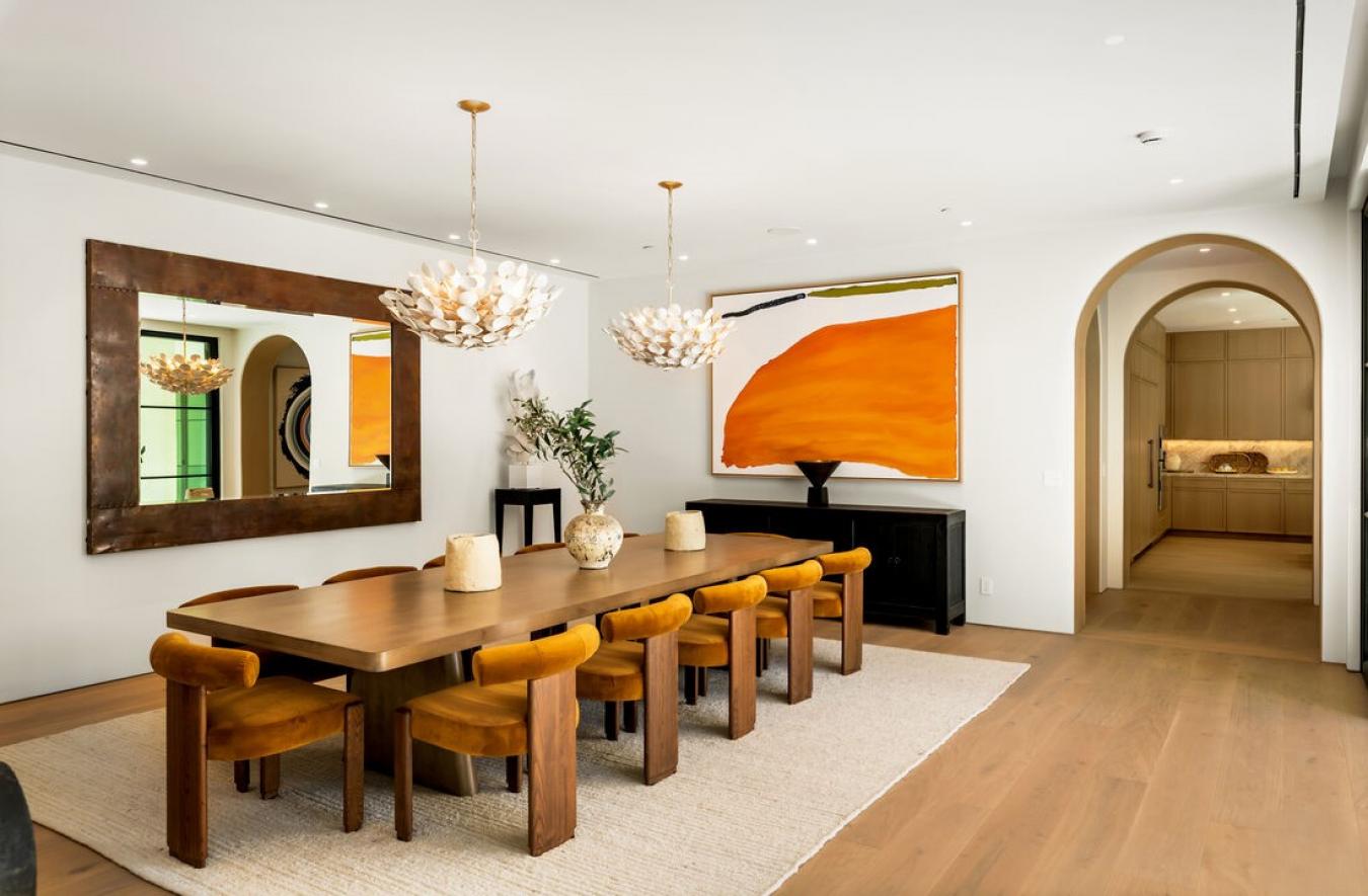 Beverly Hills, California, 90210, United States, 9 Bedrooms Bedrooms, ,14 BathroomsBathrooms,Residential,For Sale,1912970