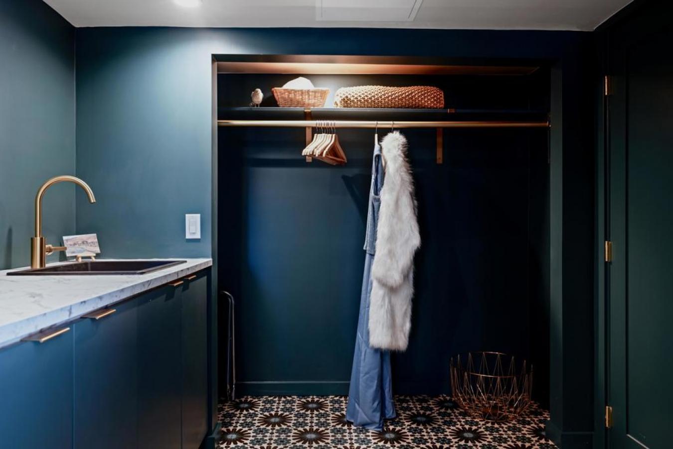 Palm Springs, Riverside, 92264, United States, 9 Bedrooms Bedrooms, ,9 BathroomsBathrooms,Residential,For Sale,1909767