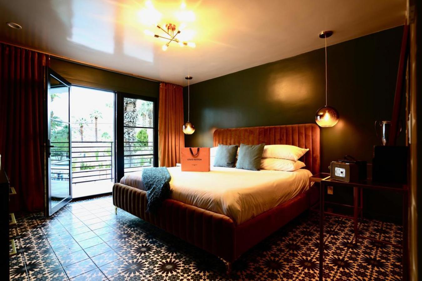 Palm Springs, Riverside, 92264, United States, 9 Bedrooms Bedrooms, ,9 BathroomsBathrooms,Residential,For Sale,1909767