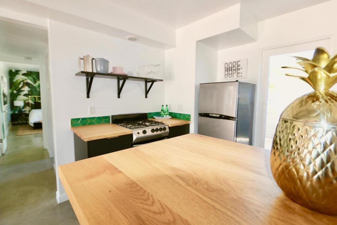 Palm Springs, Riverside, 92264, United States, 9 Bedrooms Bedrooms, ,9 BathroomsBathrooms,Residential,For Sale,1909766