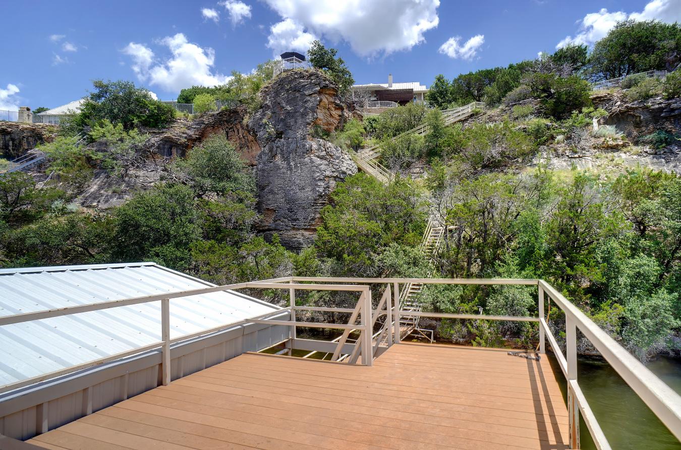 Graford, Palo Pinto, 76449, United States, 4 Bedrooms Bedrooms, ,3 BathroomsBathrooms,Residential,For Sale,1908970