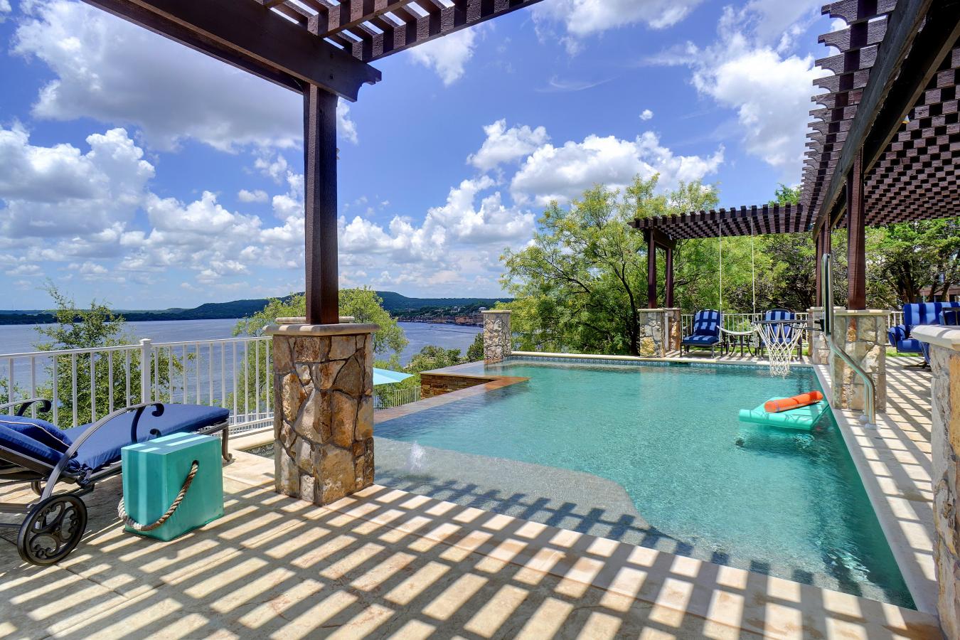 Graford, Palo Pinto, 76449, United States, 4 Bedrooms Bedrooms, ,3 BathroomsBathrooms,Residential,For Sale,1908970