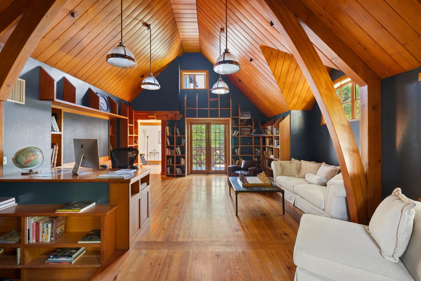 Encino, California, 91316, United States, 12 Bedrooms Bedrooms, ,17 BathroomsBathrooms,Residential,For Sale,1908969