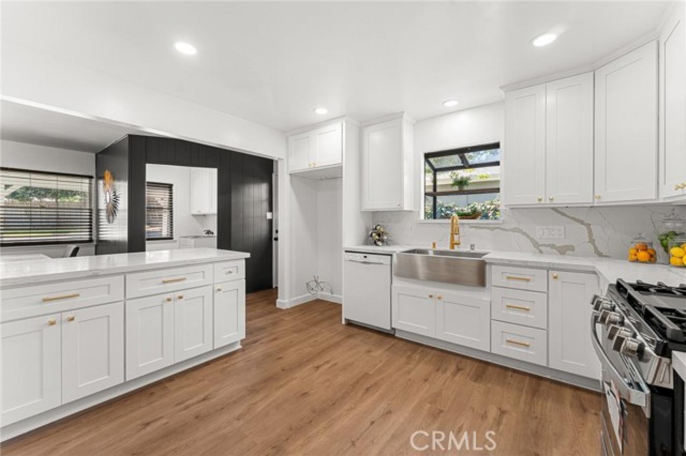 Redlands, San Bernardino, 92374, United States, 4 Bedrooms Bedrooms, ,2 BathroomsBathrooms,Residential,For Sale,1909763