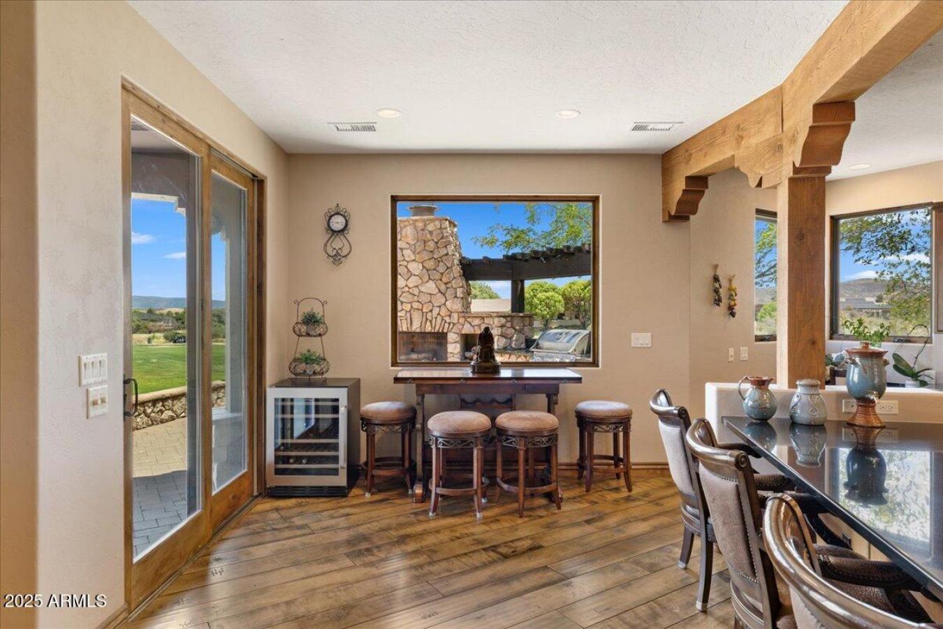 Prescott, Yavapai, 86301, United States, 3 Bedrooms Bedrooms, ,2 BathroomsBathrooms,Residential,For Sale,1909762