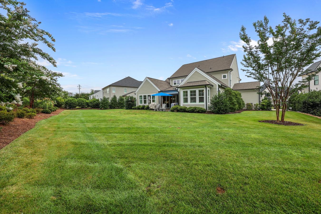 Concord, Cabarrus, 28027, United States, 5 Bedrooms Bedrooms, ,4 BathroomsBathrooms,Residential,For Sale,1909759