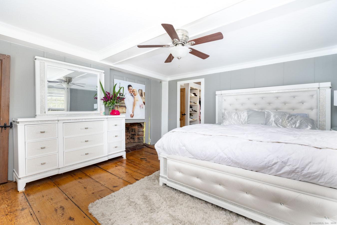 Wethersfield, Hartford, 06109, United States, 5 Bedrooms Bedrooms, ,4 BathroomsBathrooms,Residential,For Sale,1909757