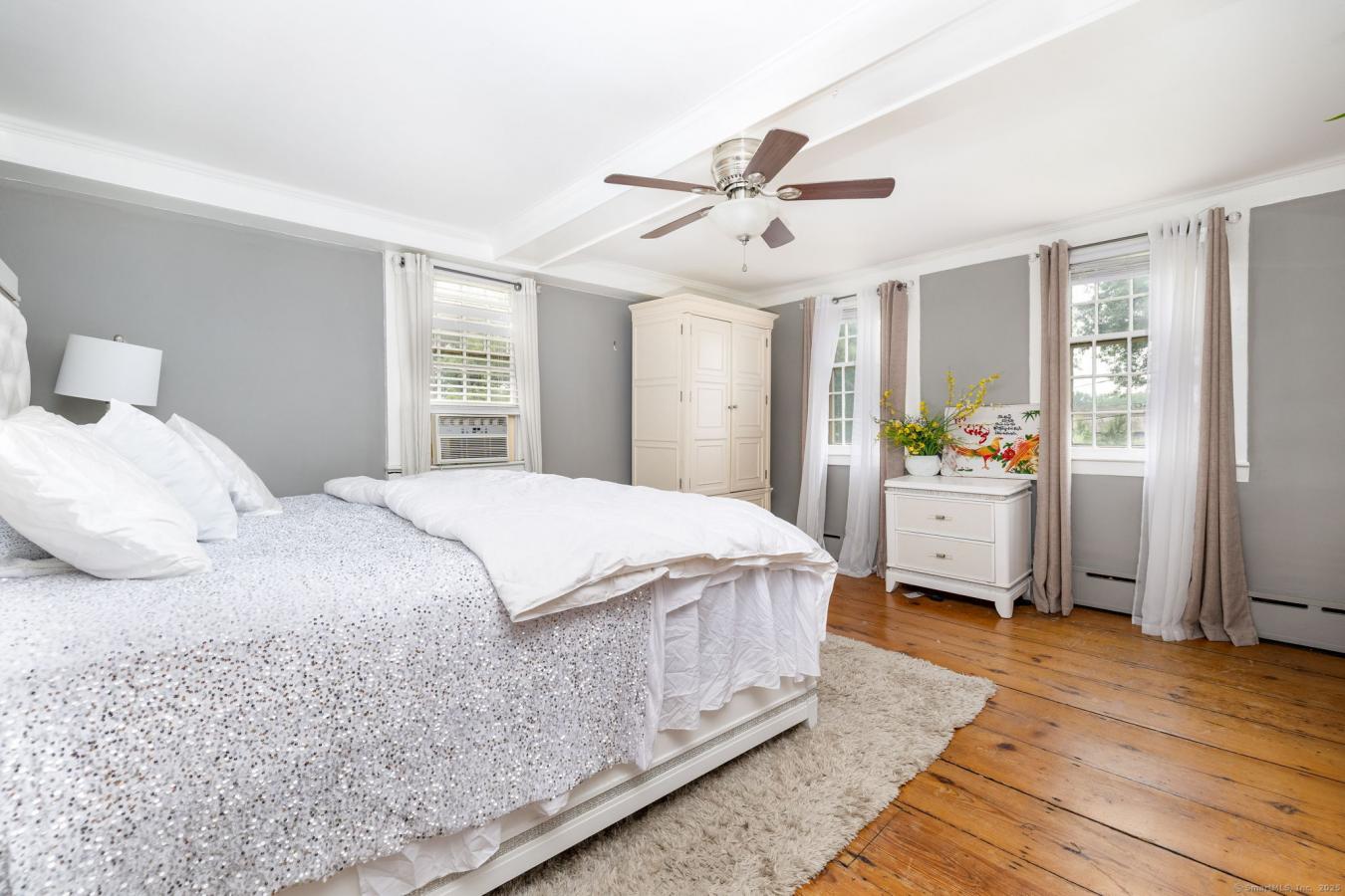 Wethersfield, Hartford, 06109, United States, 5 Bedrooms Bedrooms, ,4 BathroomsBathrooms,Residential,For Sale,1909757