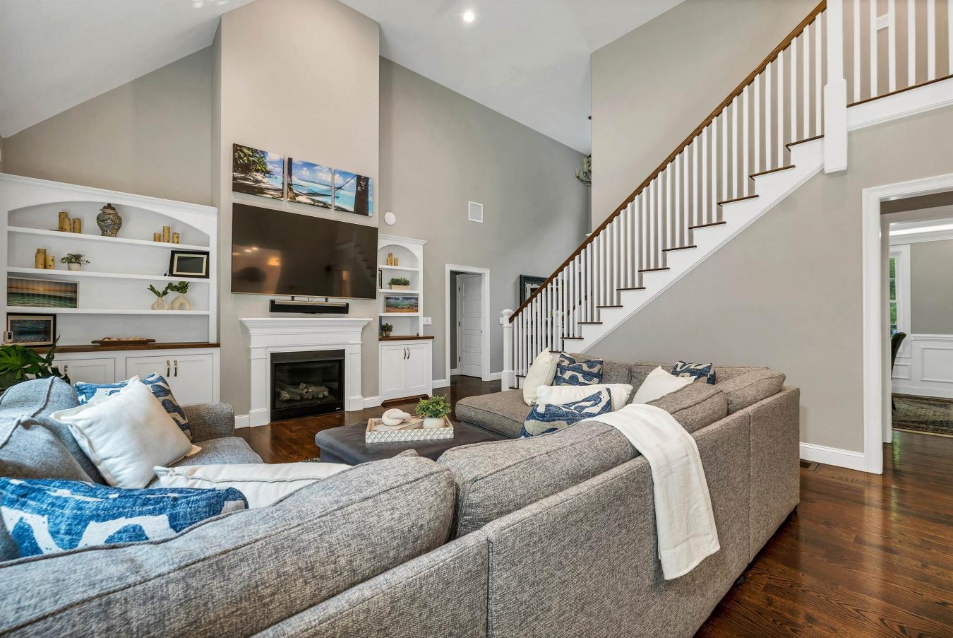 Amherst, Hillsborough, 03031, United States, 4 Bedrooms Bedrooms, ,3 BathroomsBathrooms,Residential,For Sale,1912969