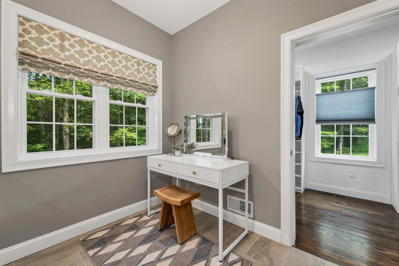 Amherst, Hillsborough, 03031, United States, 4 Bedrooms Bedrooms, ,3 BathroomsBathrooms,Residential,For Sale,1912969